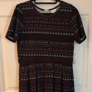 LuLaRoe Amelia